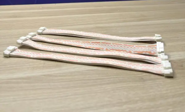 Data cables (4 pieces)